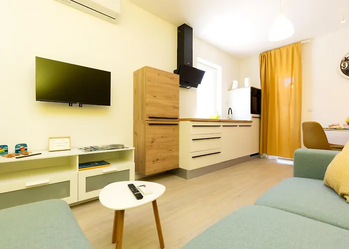 Lussin 말리로시니